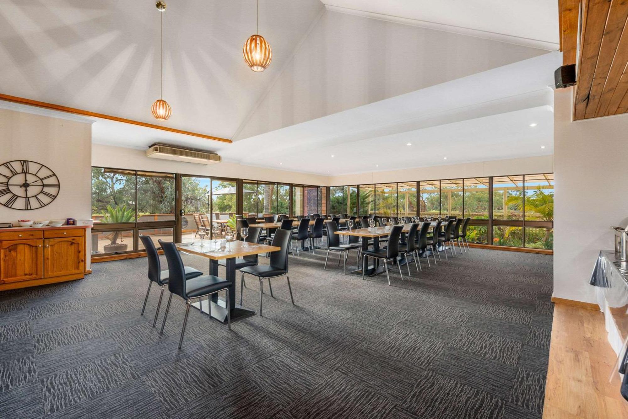 Comfort Inn & Suites Riverland Barmera Exteriör bild